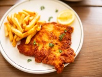 GOLDEN FLAME SCHNITZEL
